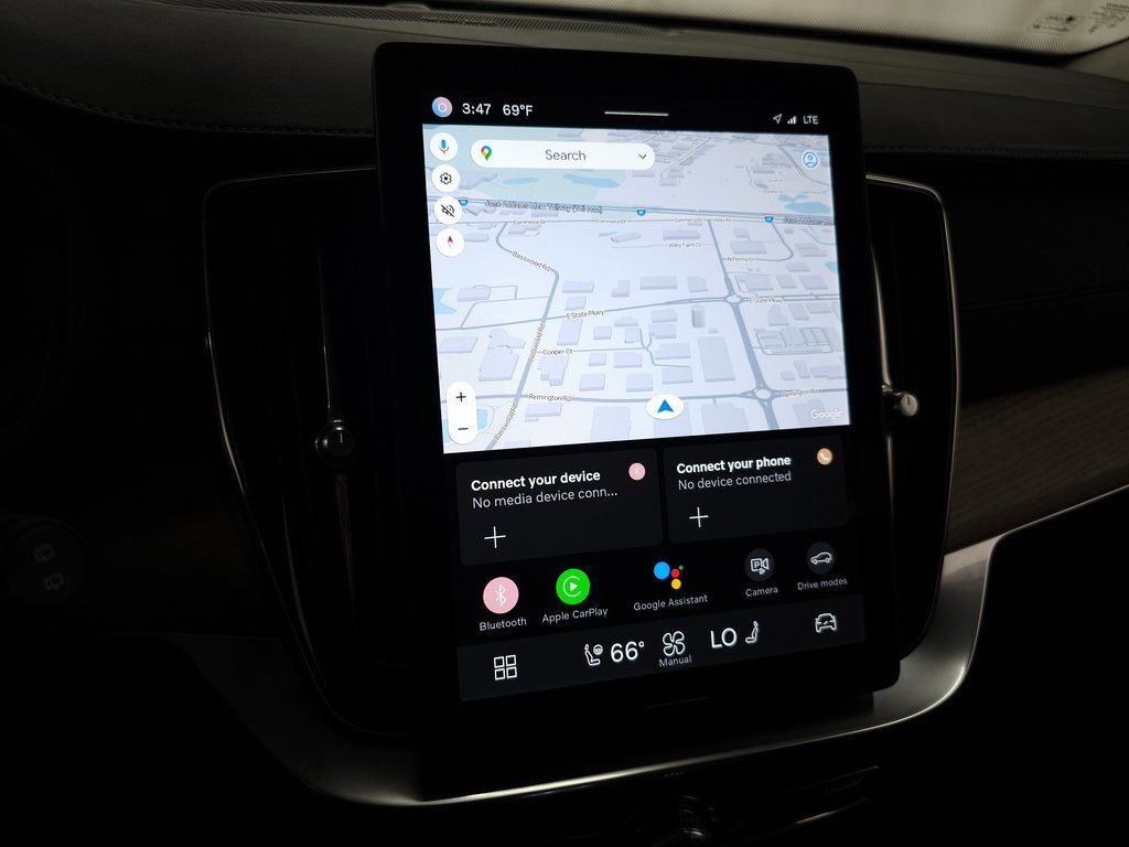 2025 Volvo XC90 Plus - Photo 20