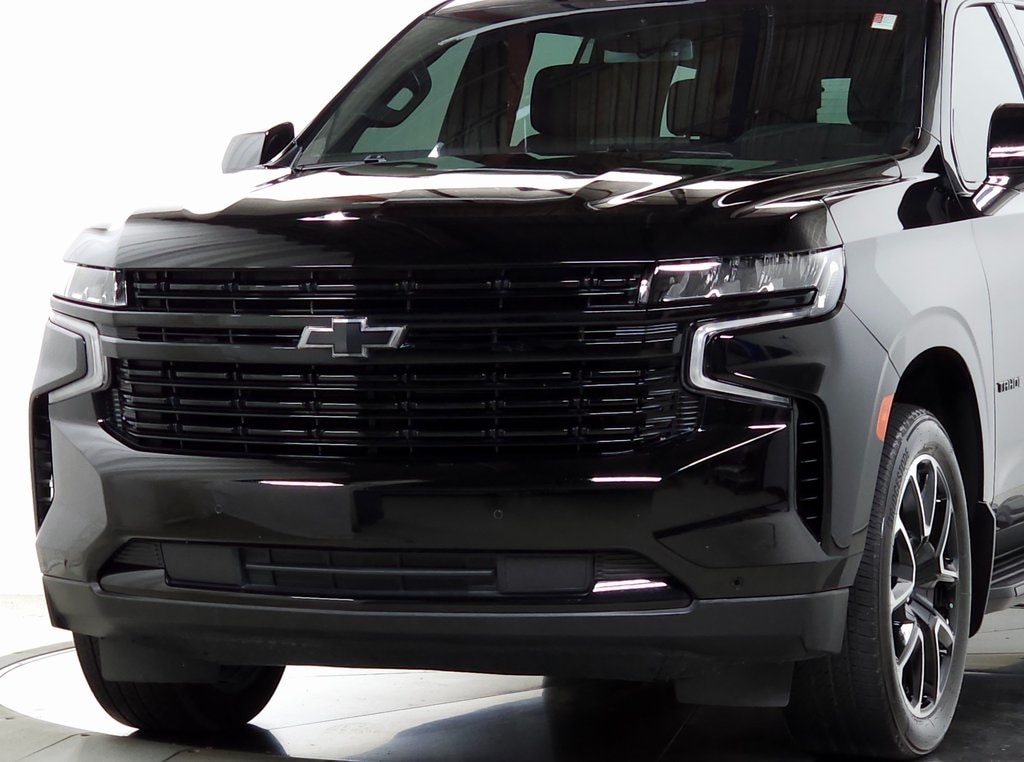 2023 Chevrolet Tahoe RST 3