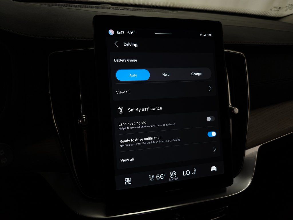 2025 Volvo XC90 Plus - Photo 22