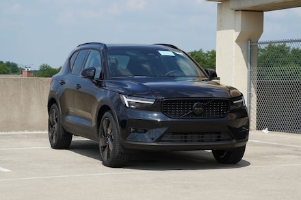 2026 Volvo XC40 B5 Ultra Black Edition AWD SUV