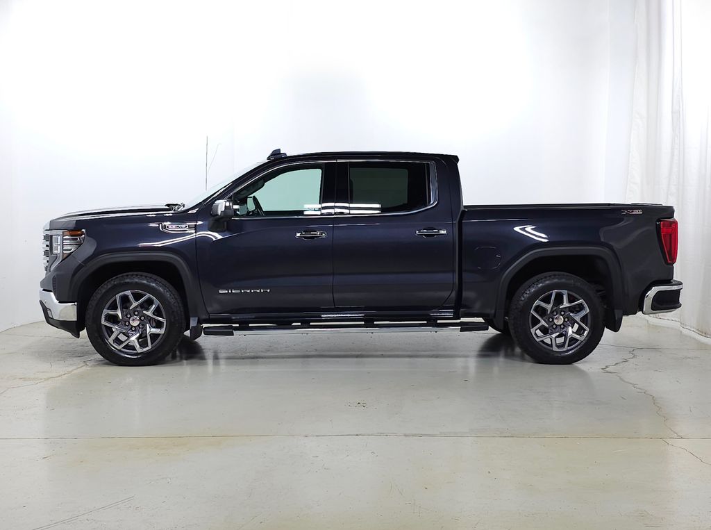2022 GMC Sierra 1500 SLT - Photo 6