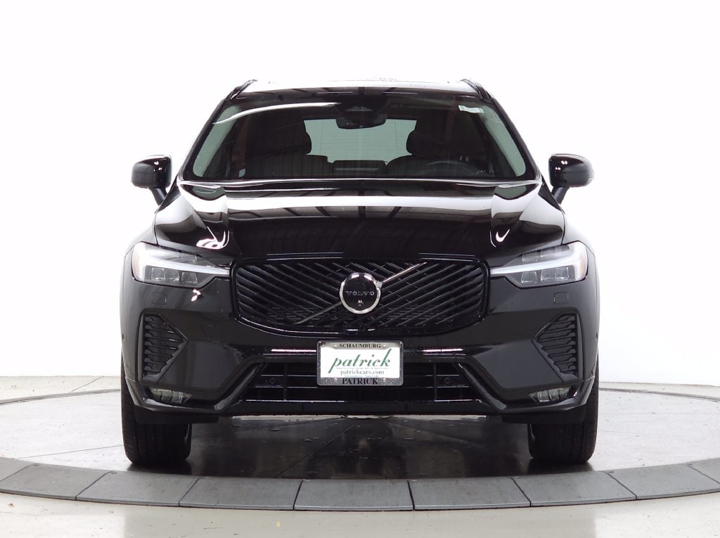 New 2026 Volvo XC60 B5 Plus SUV