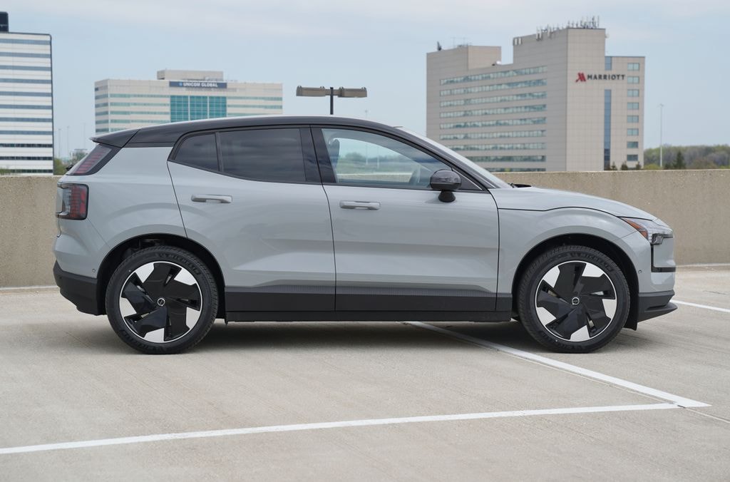 New 2026 Volvo EX30 Twin Motor Ultra SUV