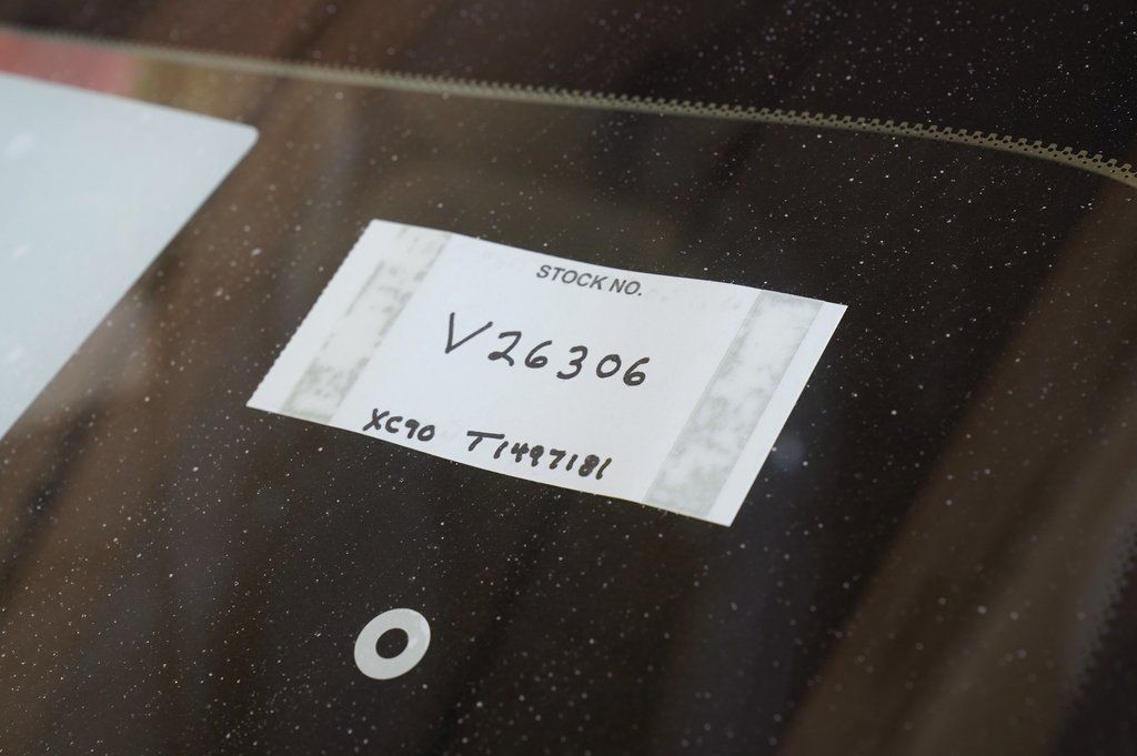 2026 Volvo XC90 Plus - Photo 27