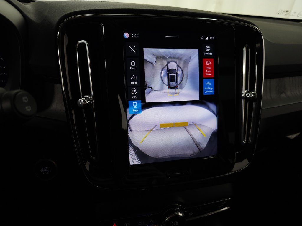 2026 Volvo XC40 Ultra - Photo 22