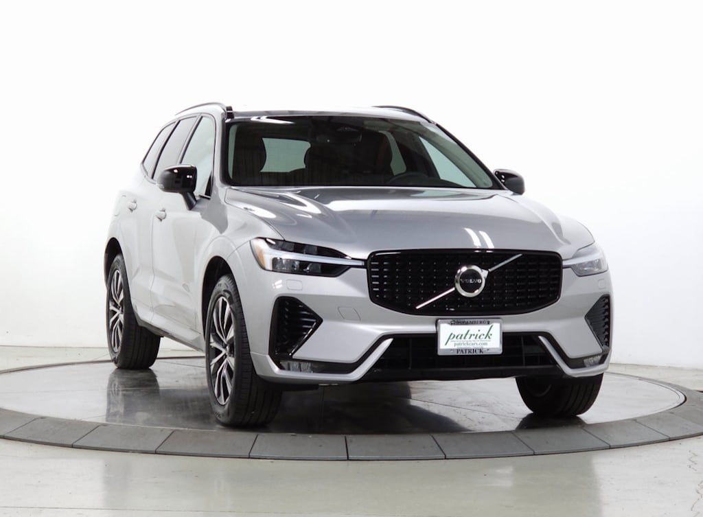Used 2025 Volvo XC60 B5 Core SUV