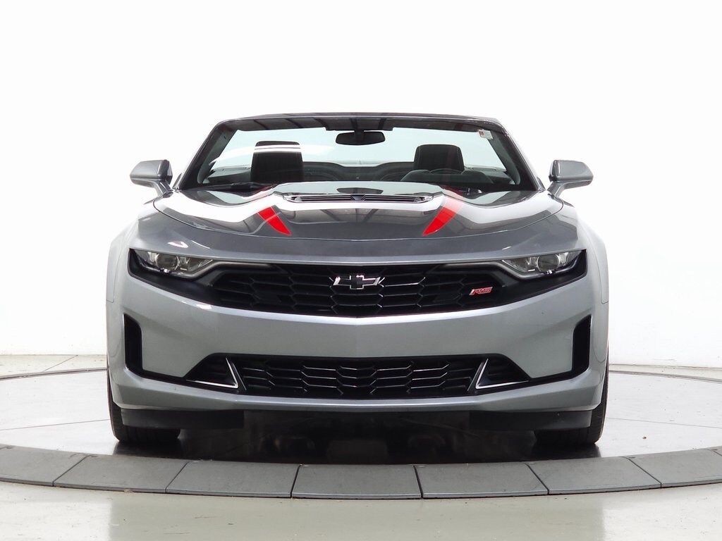 2023 Chevrolet Camaro LT1 photo 2