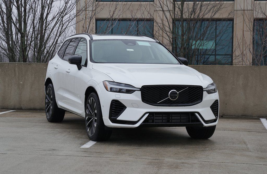 2026 Volvo XC60 plug-in hybrid T8 Ultra SUV