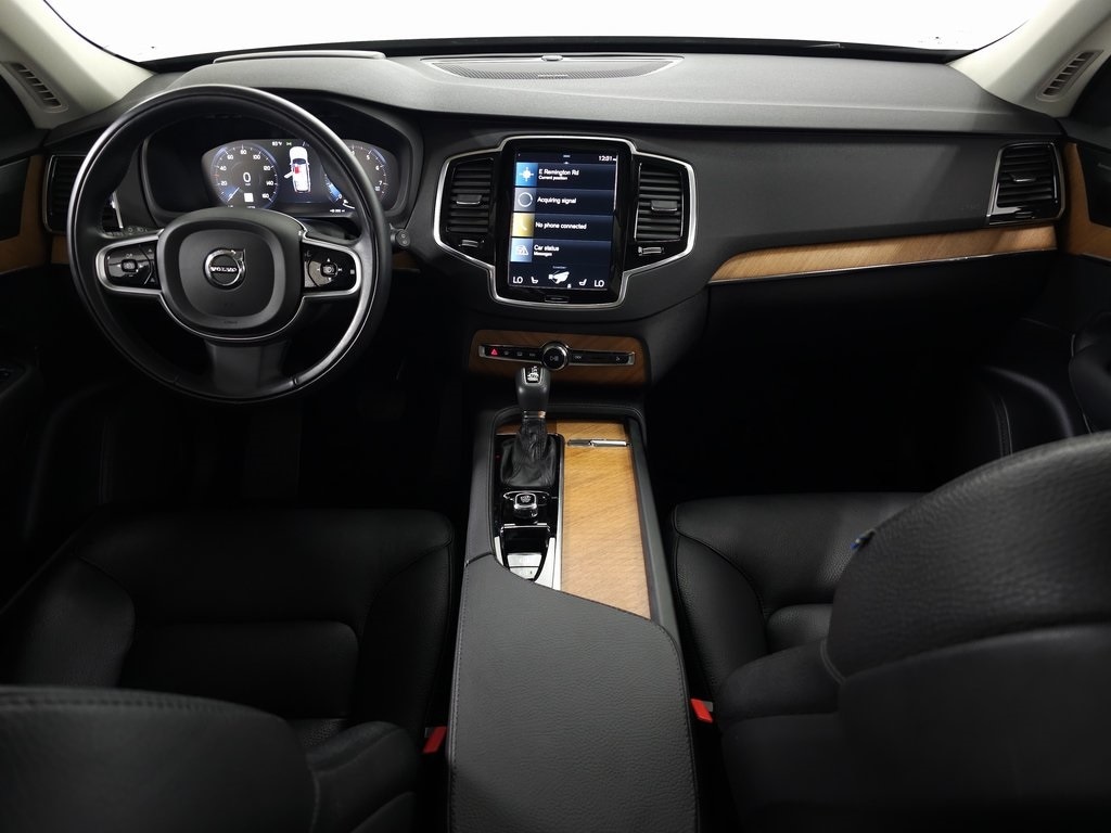 2022 Volvo XC90 T6 AWD Momentum 7 Seater 15