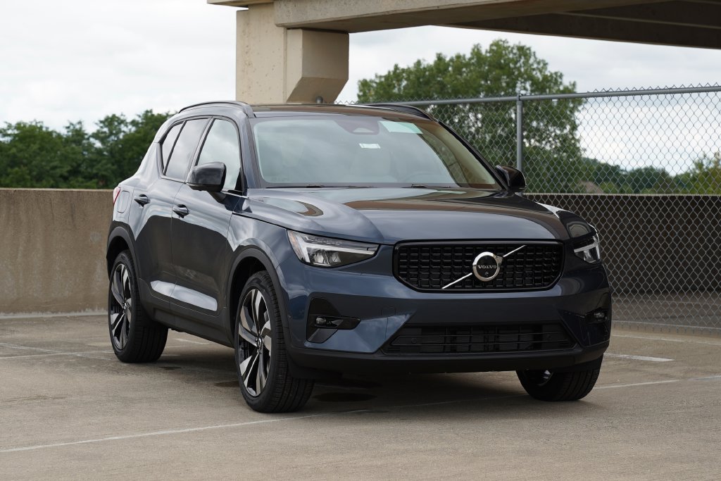 2026 Volvo XC40