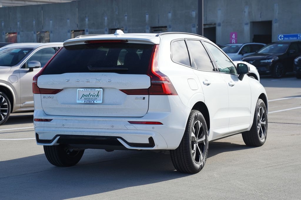 New 2026 Volvo XC60 B5 Core SUV