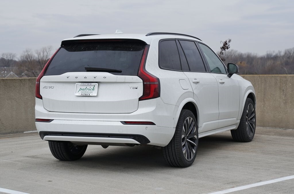 New 2026 Volvo XC90 plug-in hybrid T8 Ultra Dark Theme 7-Seater SUV
