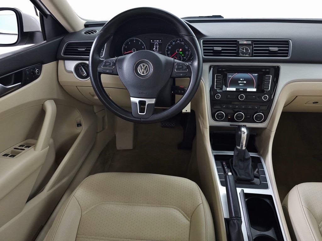 2012 Volkswagen Passat 2.5L SE 15