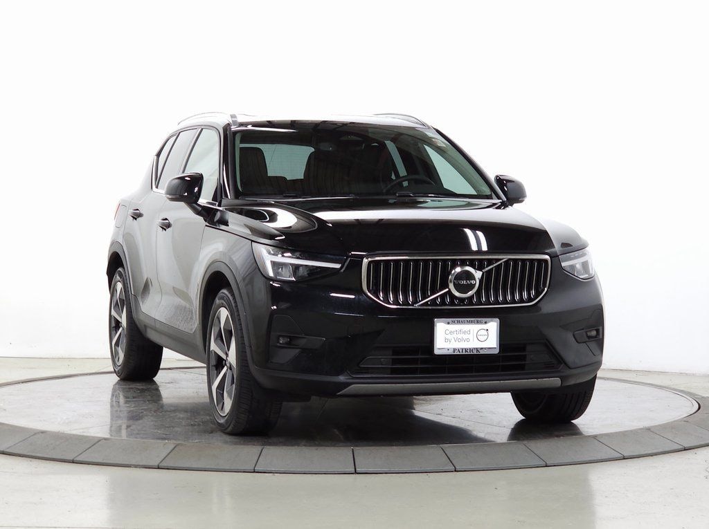 Certified 2023 Volvo XC40 B5 AWD Plus Bright SUV