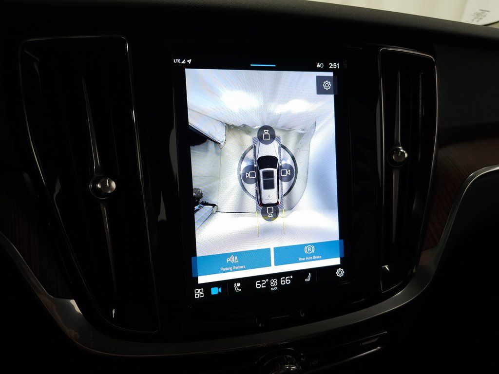 2025 Volvo V60 Cross Country Plus - Photo 24