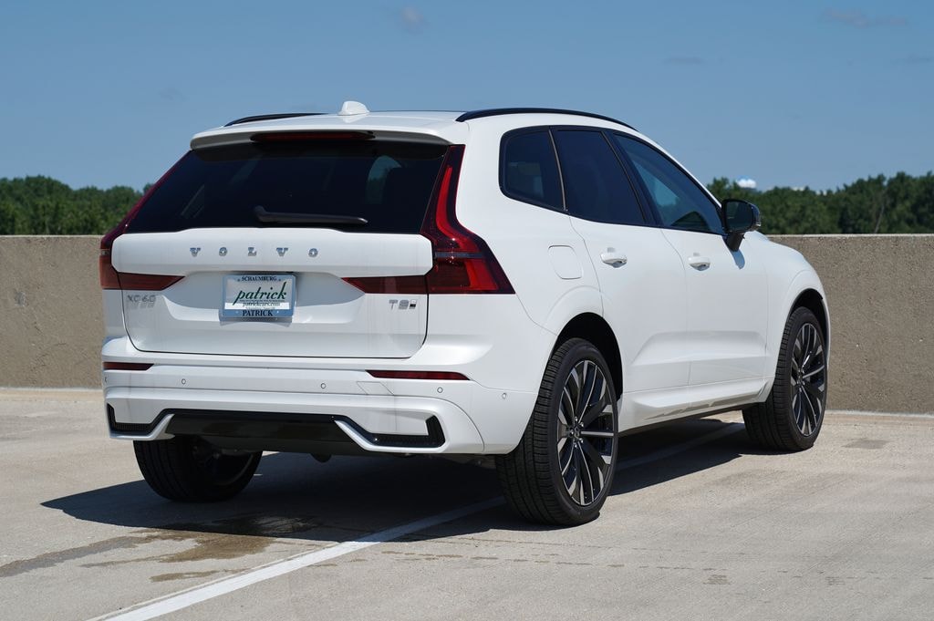New 2026 Volvo XC60 plug-in hybrid T8 Ultra SUV