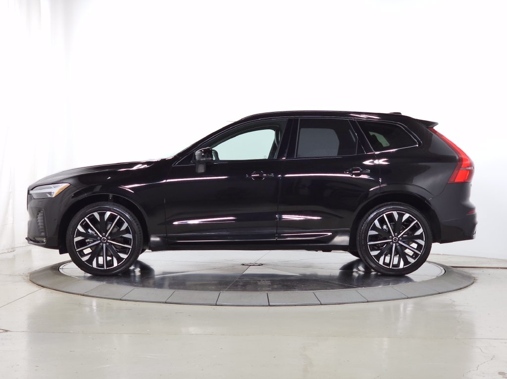 New 2026 Volvo XC60 B5 Ultra SUV