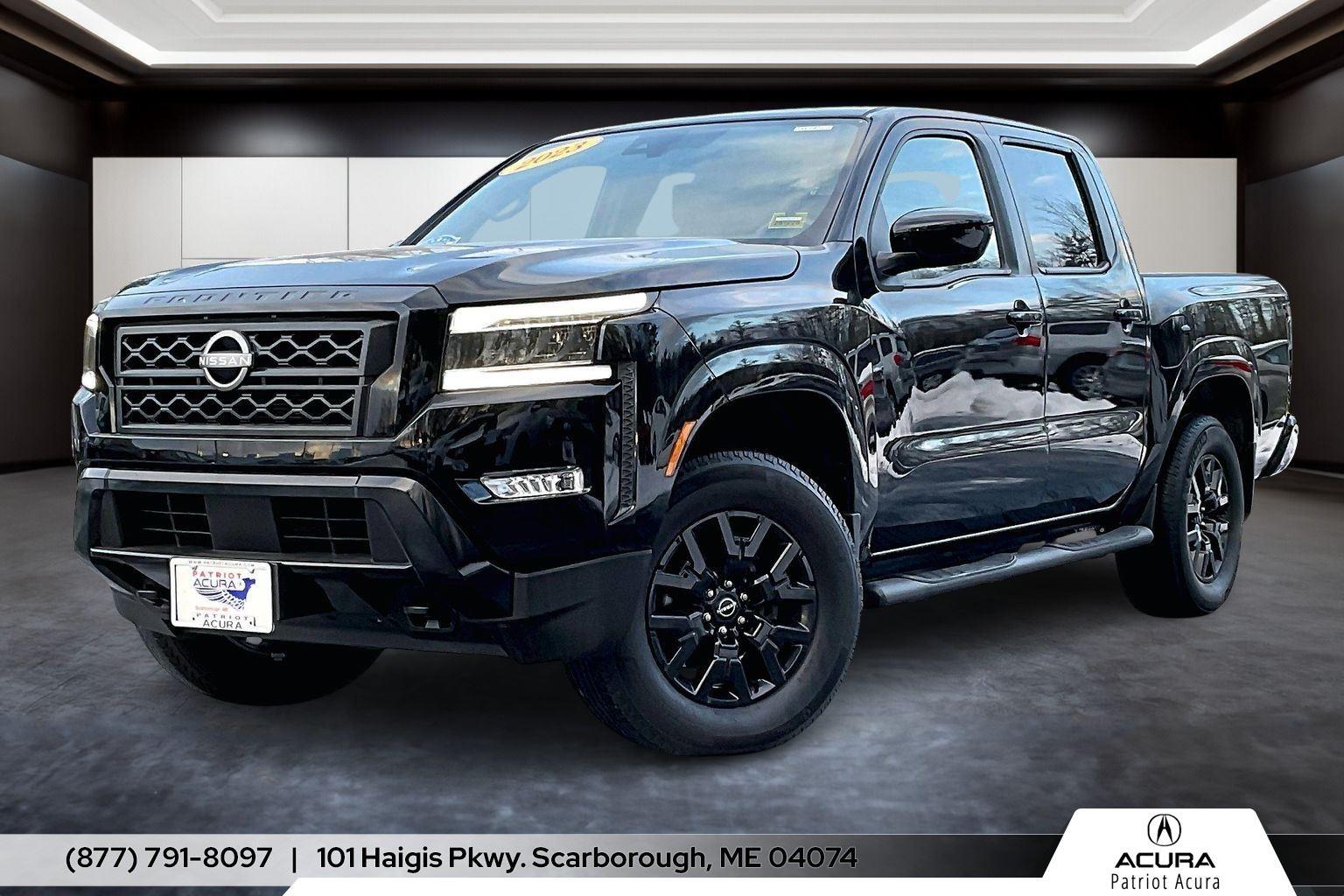 2023 Nissan Frontier SV's photo