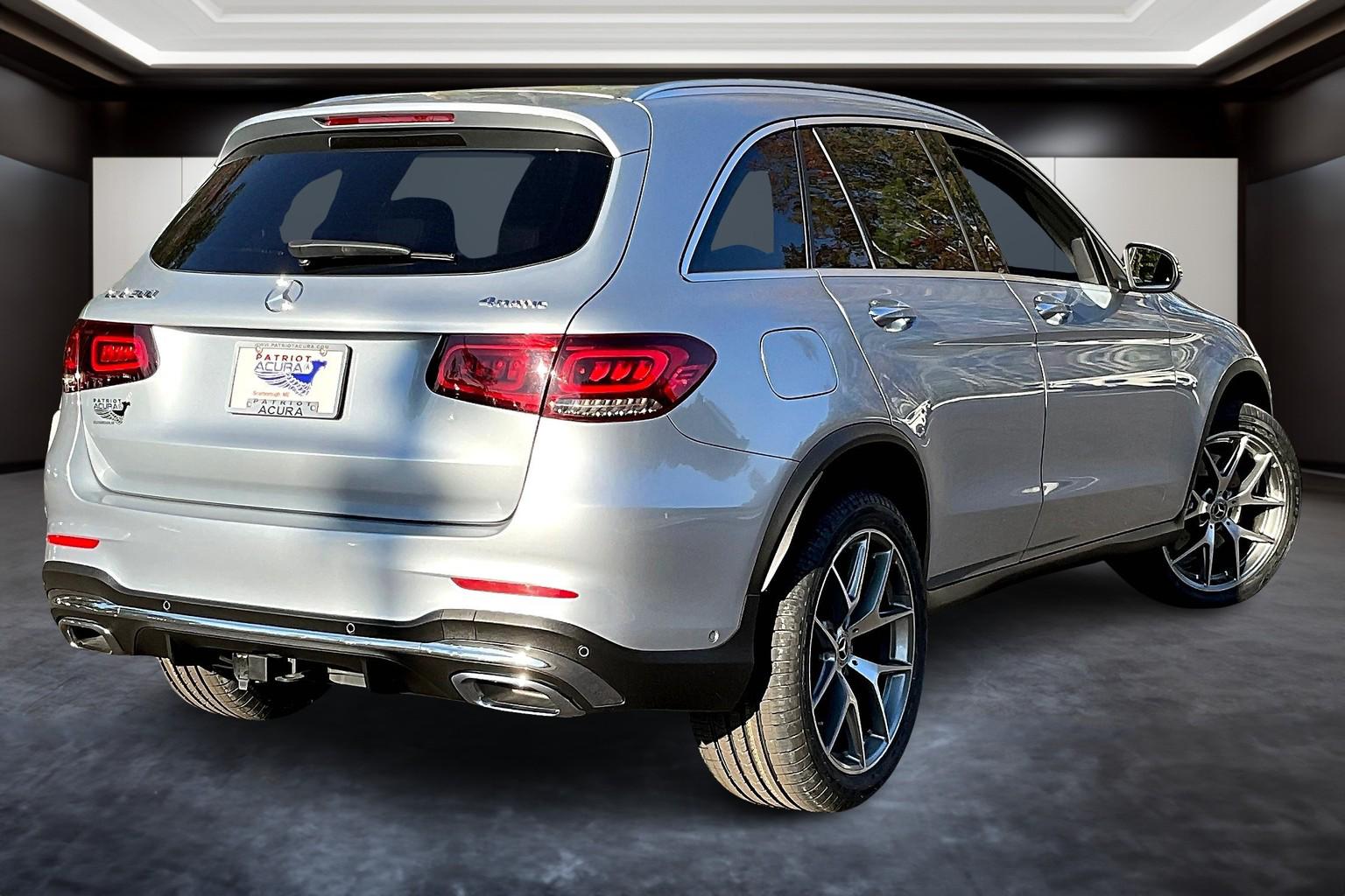 2022 Mercedes Benz GLC 300 4MATIC photo 2