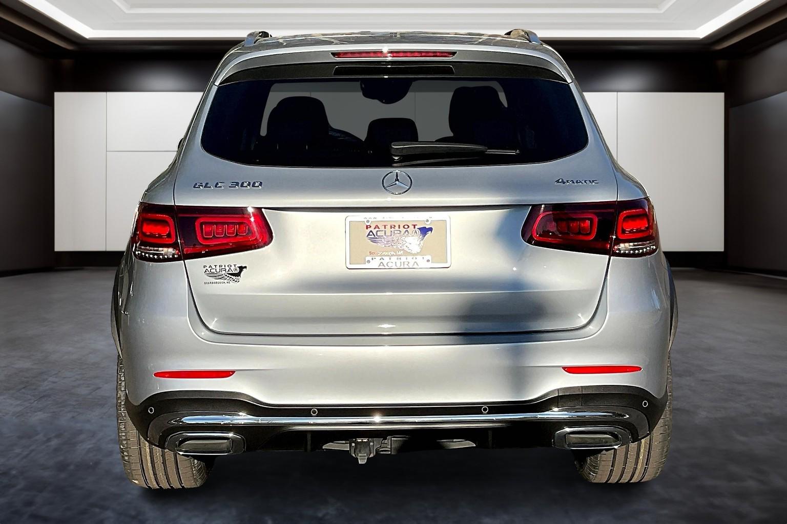 2022 Mercedes Benz GLC 300 4MATIC photo 4