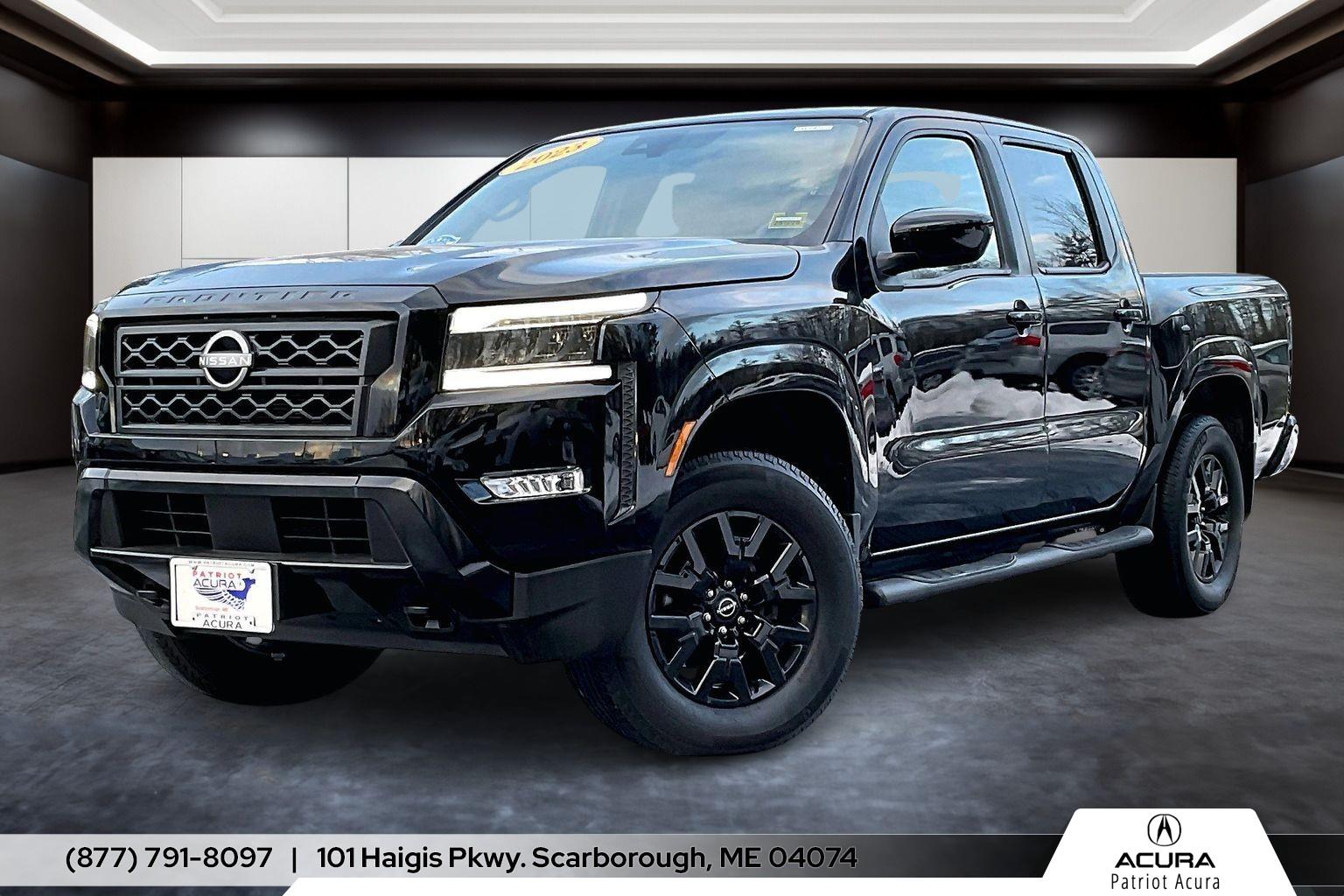 2023 Nissan Frontier SV's photo