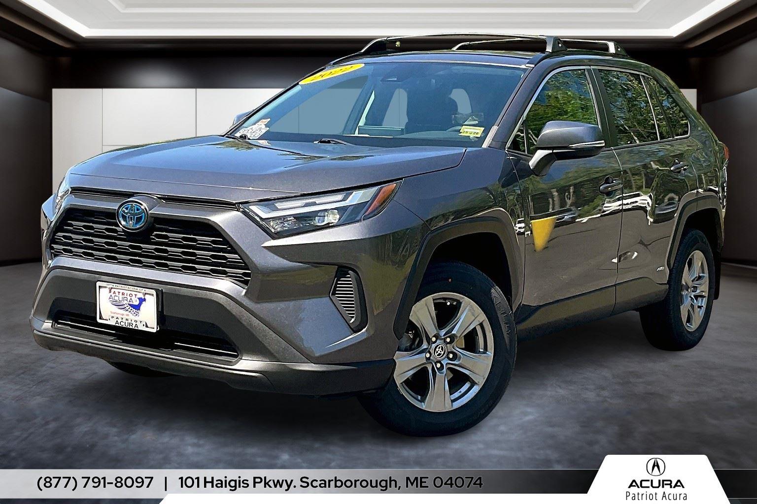 2022 Toyota RAV4 Hybrid XLE