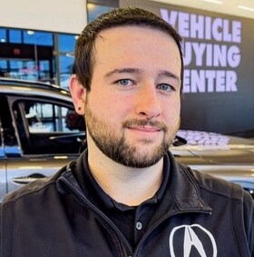 Staff member Kevin Camire from 6b82f04f3ee0