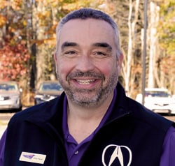 Staff member Glen Reed from 1f17f1b9fb72