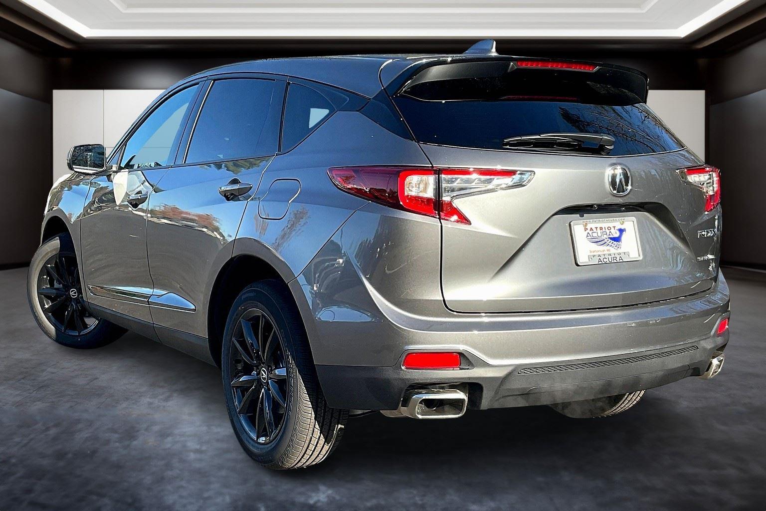 2025 Acura RDX photo 2