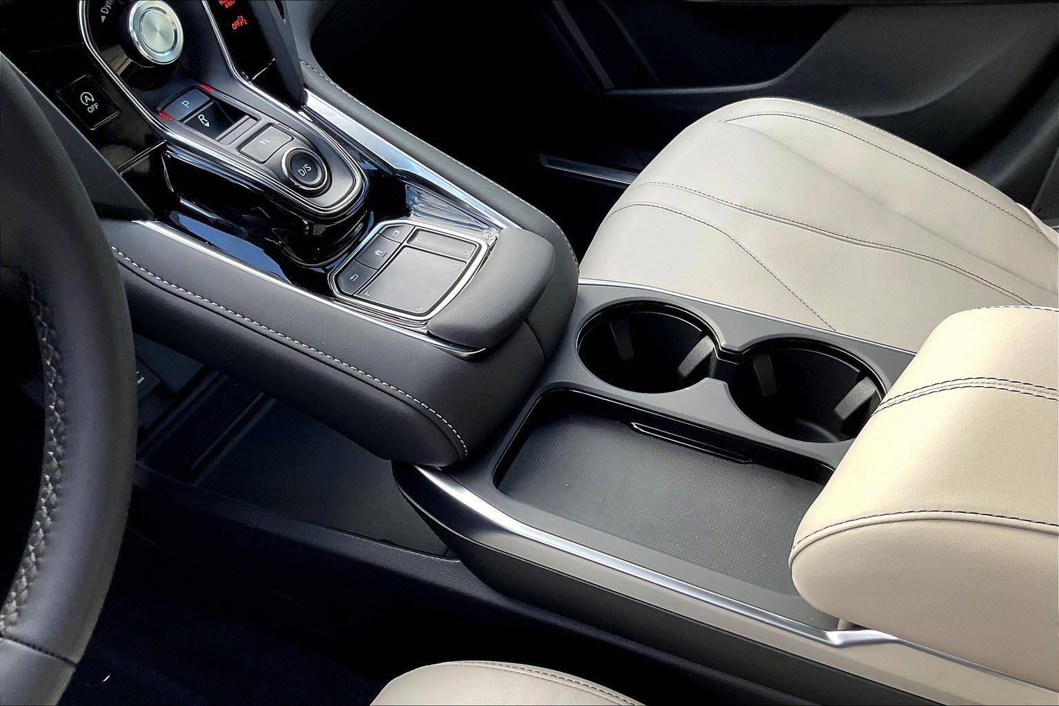 2025 Acura RDX Base - Photo 8