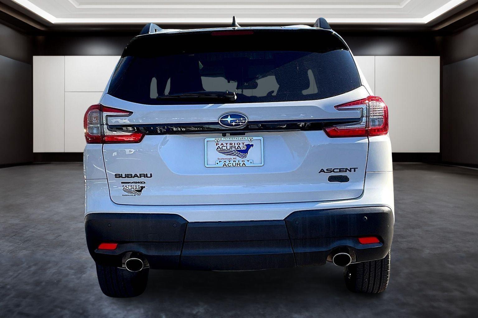 2023 Subaru Ascent Onyx Edition photo 3
