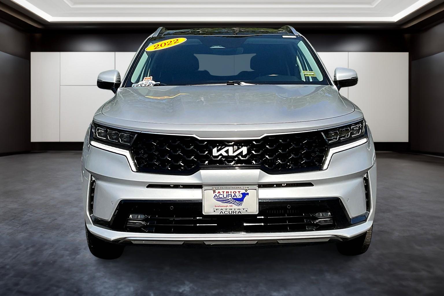 2022 Kia Sorento Plug-In Hybrid SX photo 3