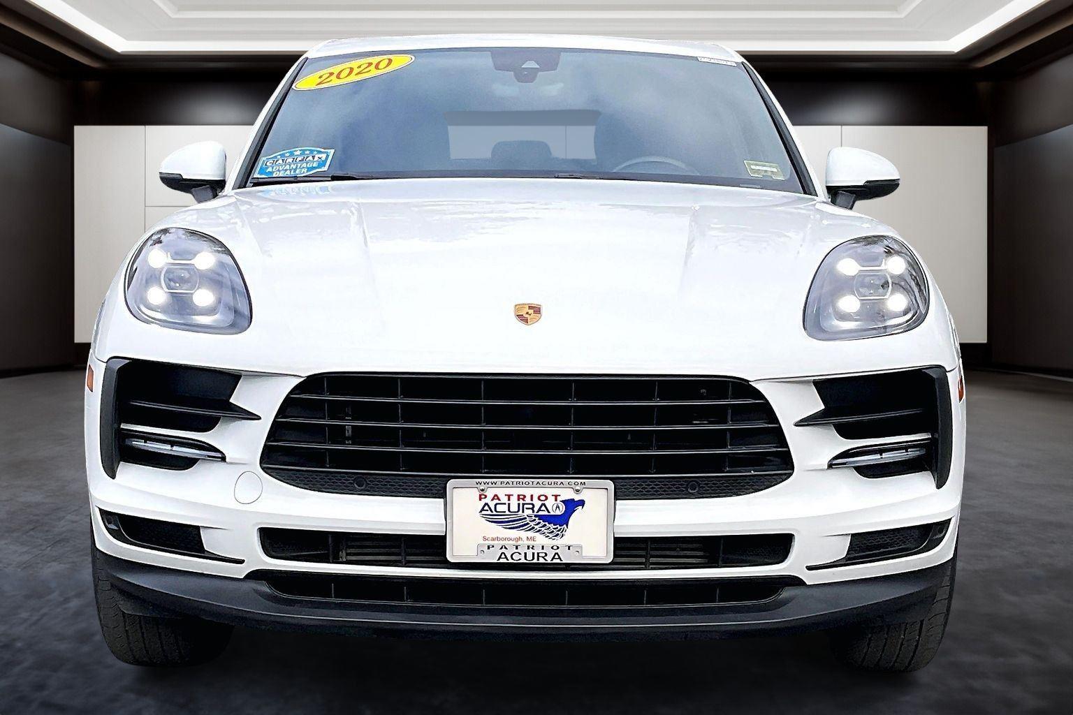 2020 Porsche Macan Base photo 3