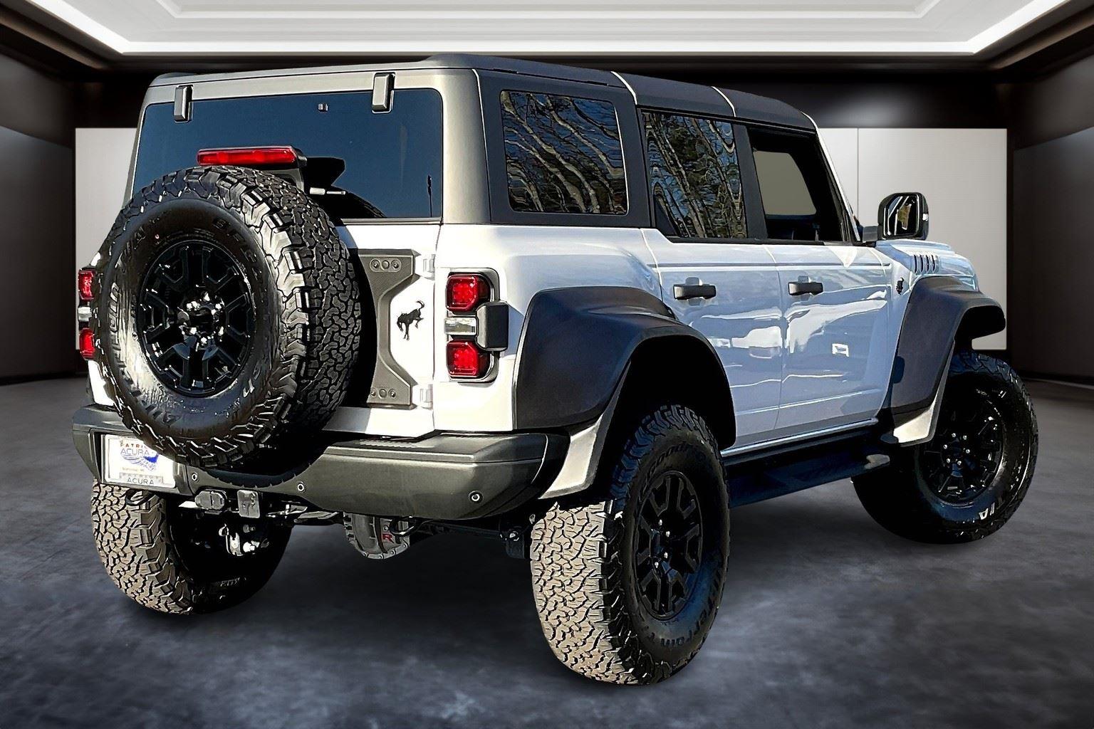 2023 Ford Bronco Raptor photo 2