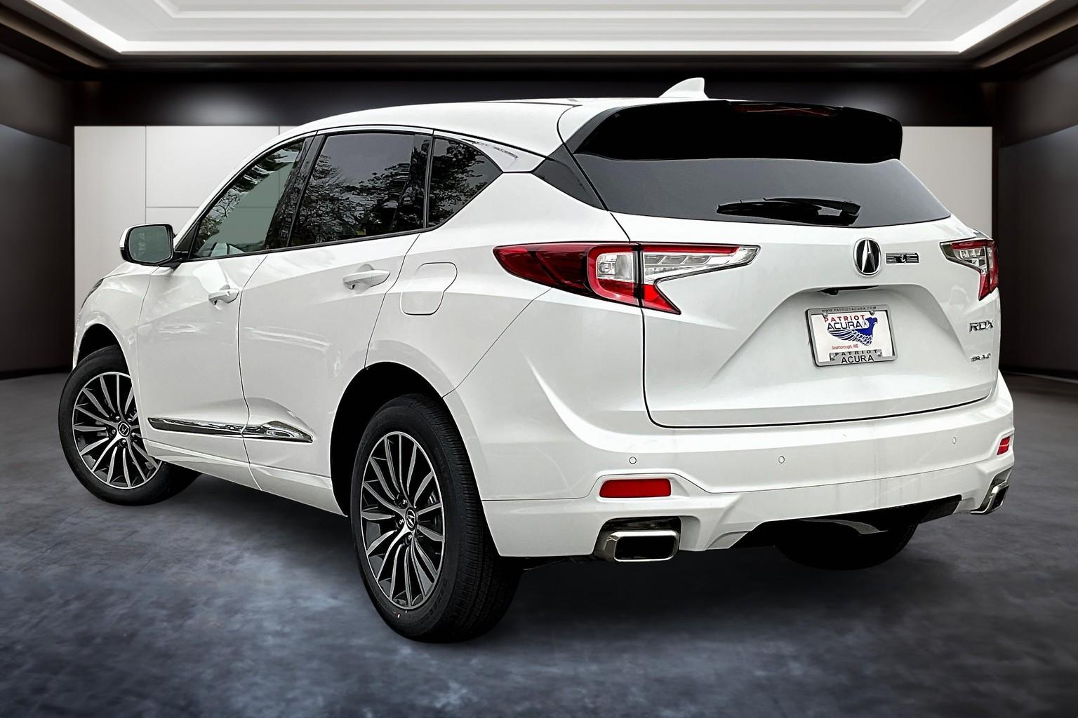 2025 Acura RDX Advance photo 2