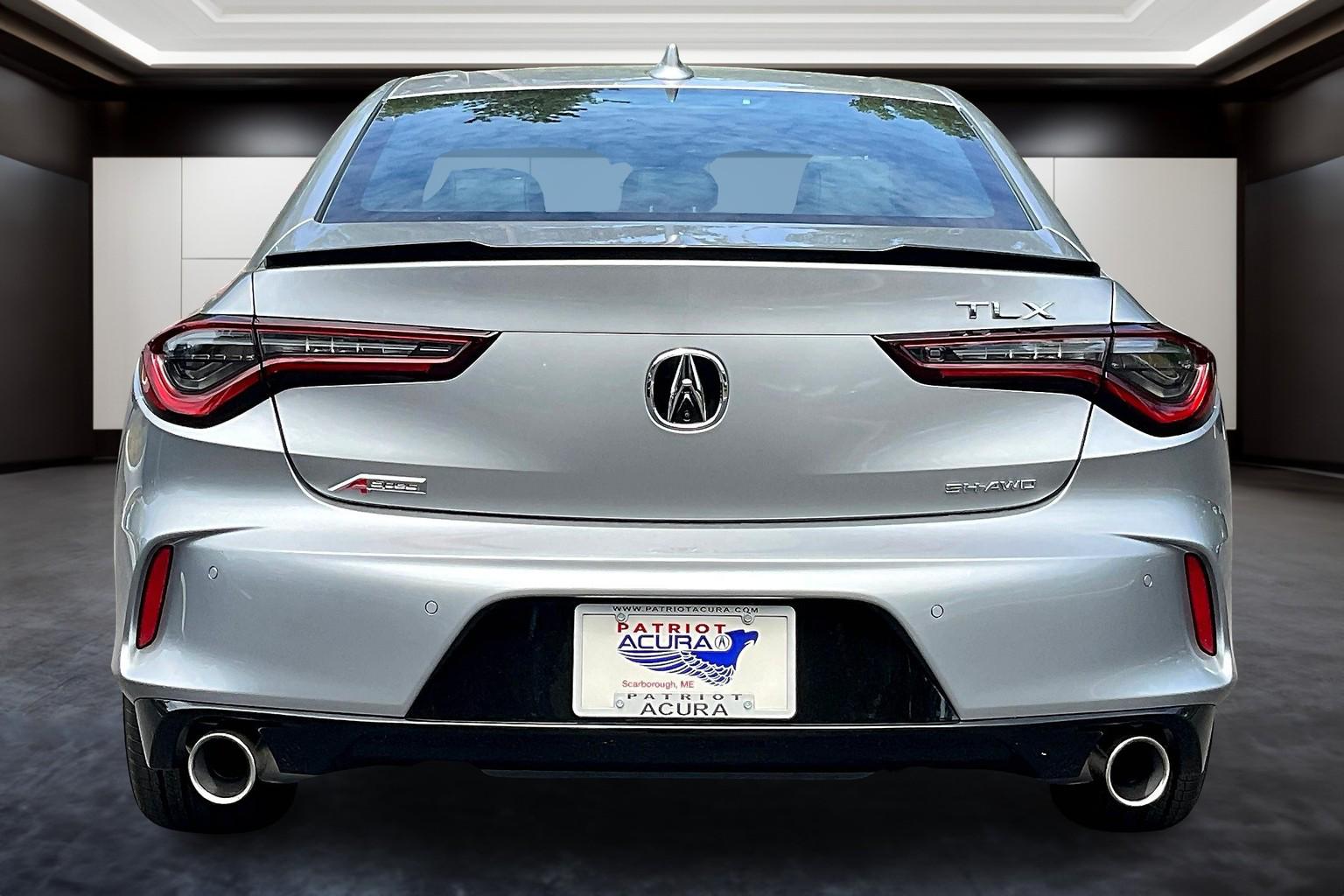 2025 Acura TLX SH-AWD A-Spec photo 4
