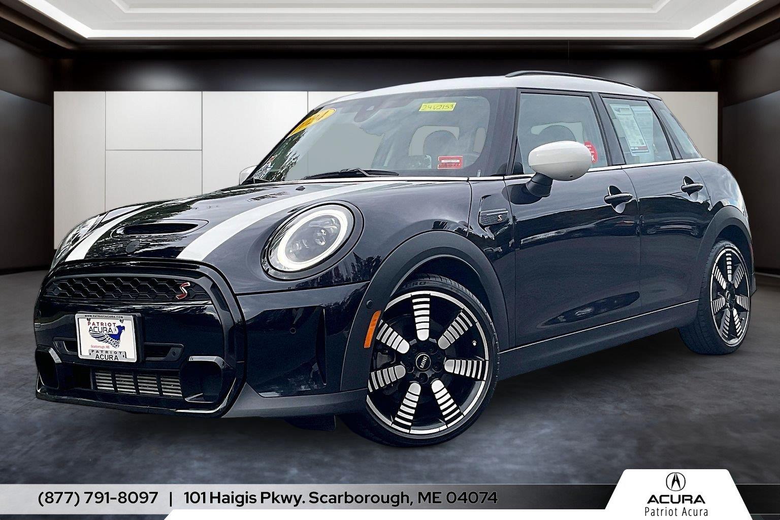 2024 MINI Hardtop 4 Door