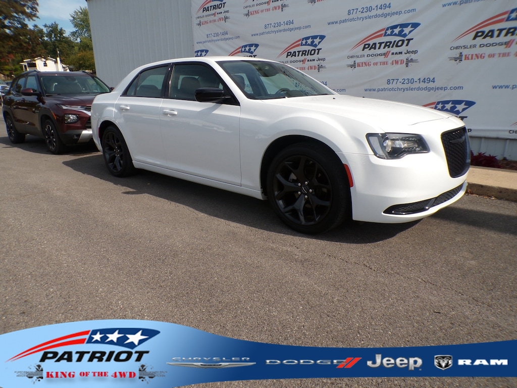 Certified 2023 Chrysler 300 Touring Touring RWD