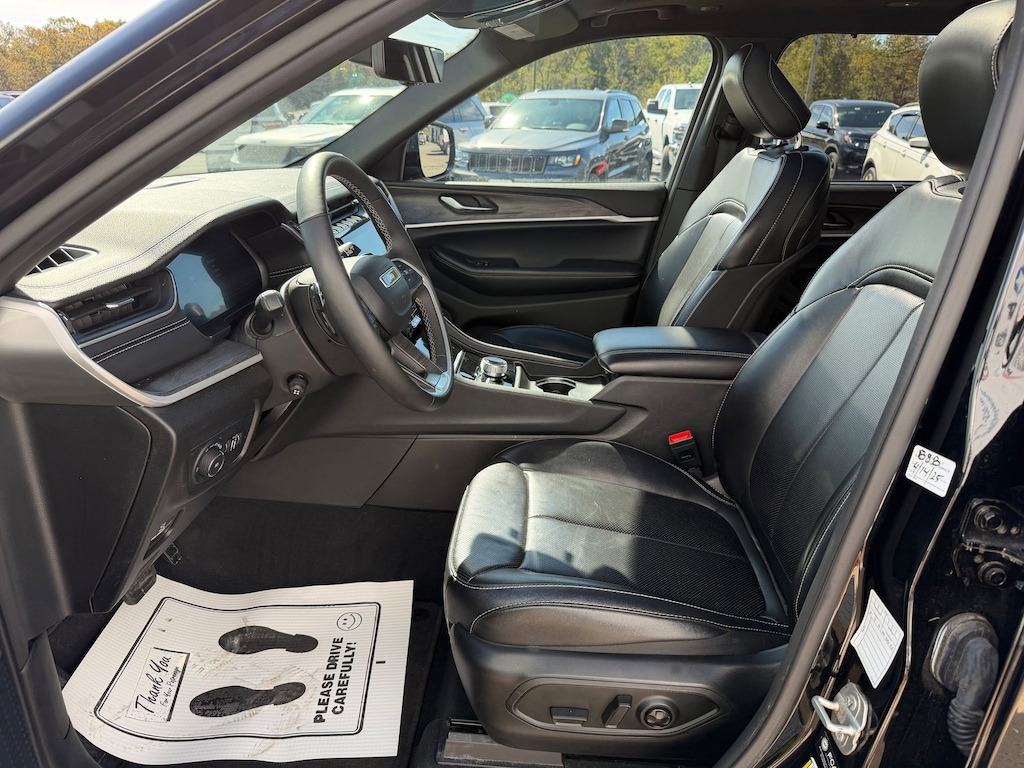 Certified 2024 Jeep Grand Cherokee L Limited Limited 4x4