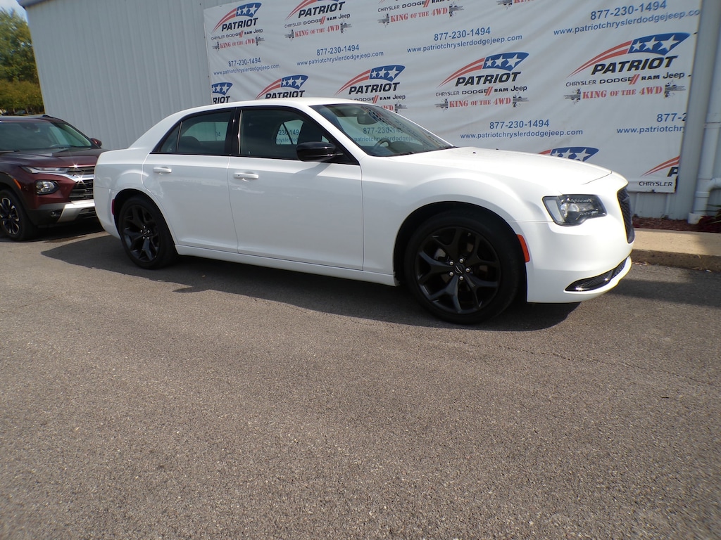 Certified 2023 Chrysler 300 Touring Touring RWD