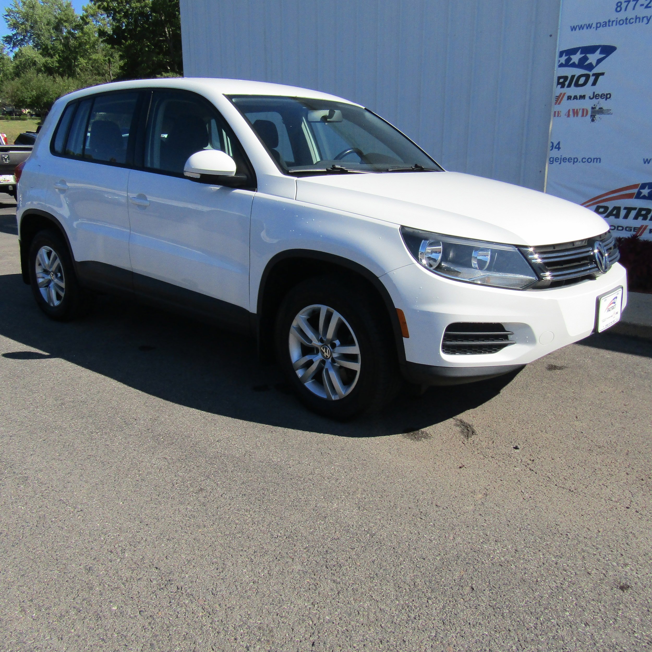 Certified 2014 Volkswagen Tiguan S with VIN WVGBV3AX4EW523979 for sale in Oakland, MD