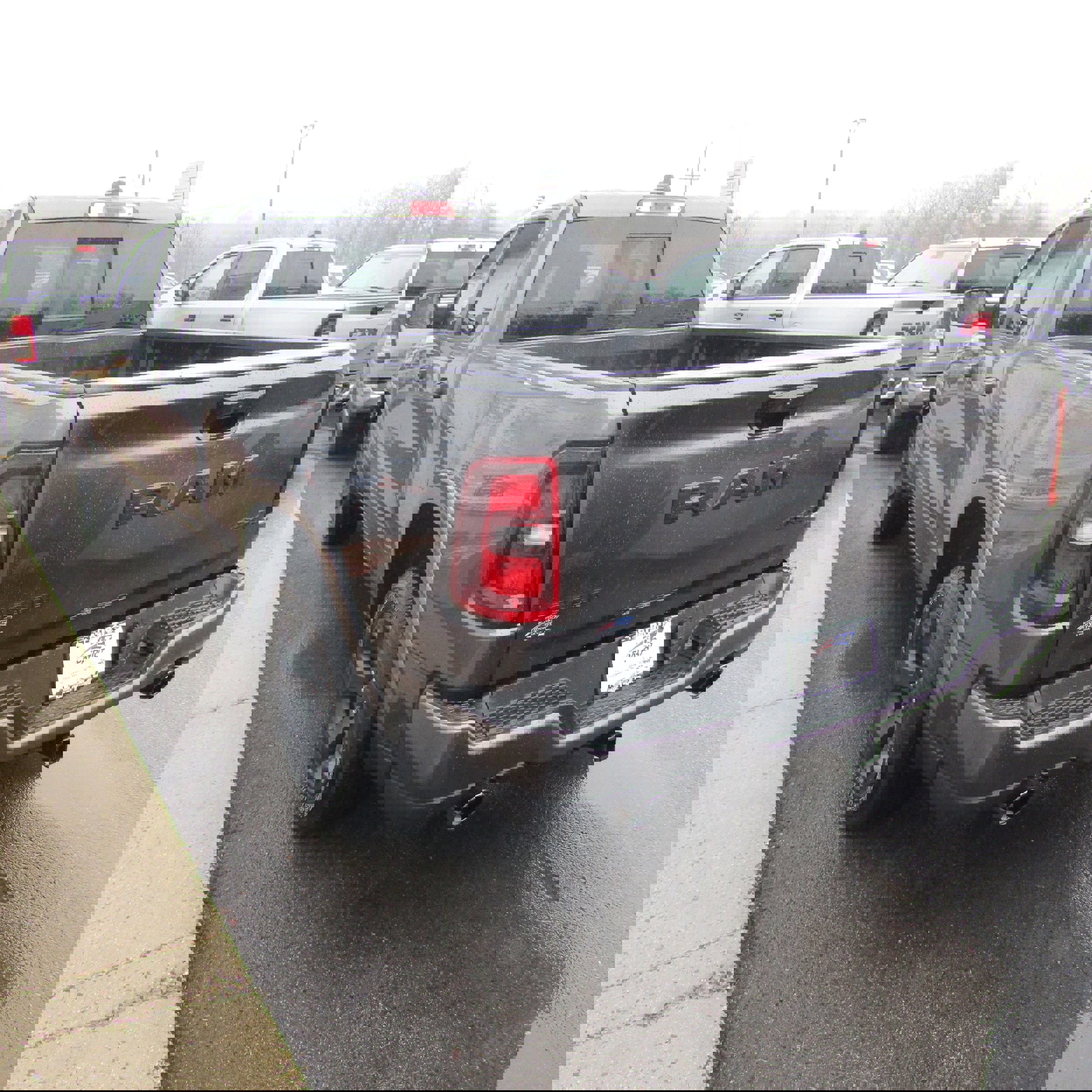 2025 Ram 1500 Big Horn photo 3