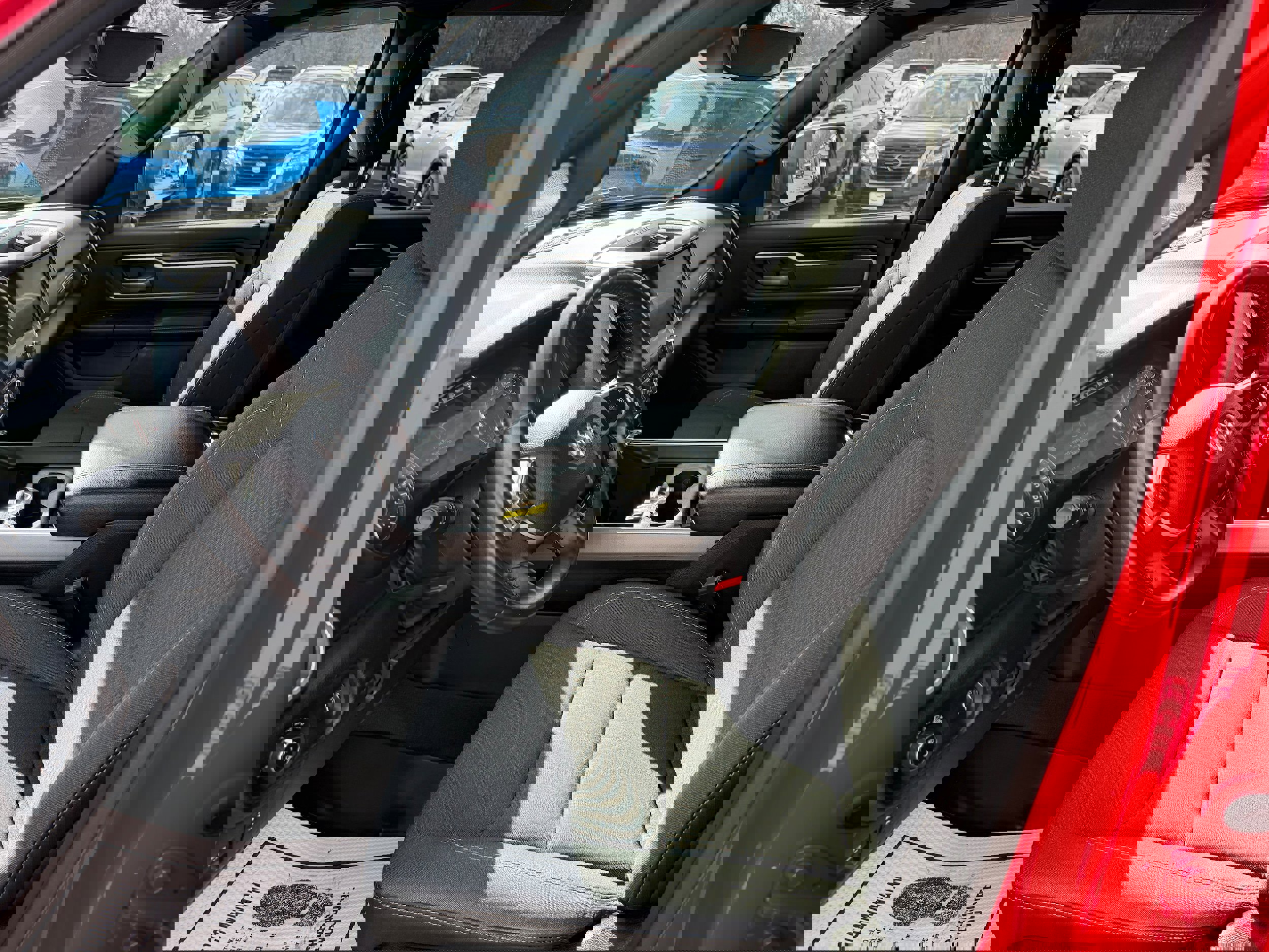 2022 Ram 1500 Big Horn photo 3