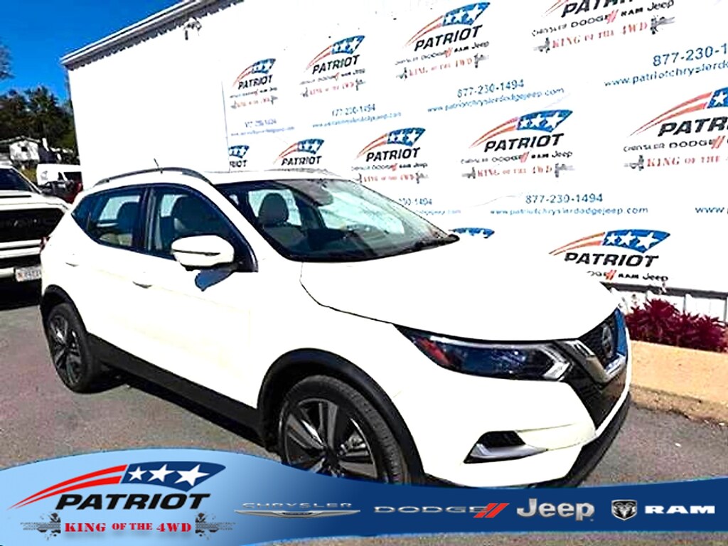 Certified 2022 Nissan Rogue Sport SL AWD SL