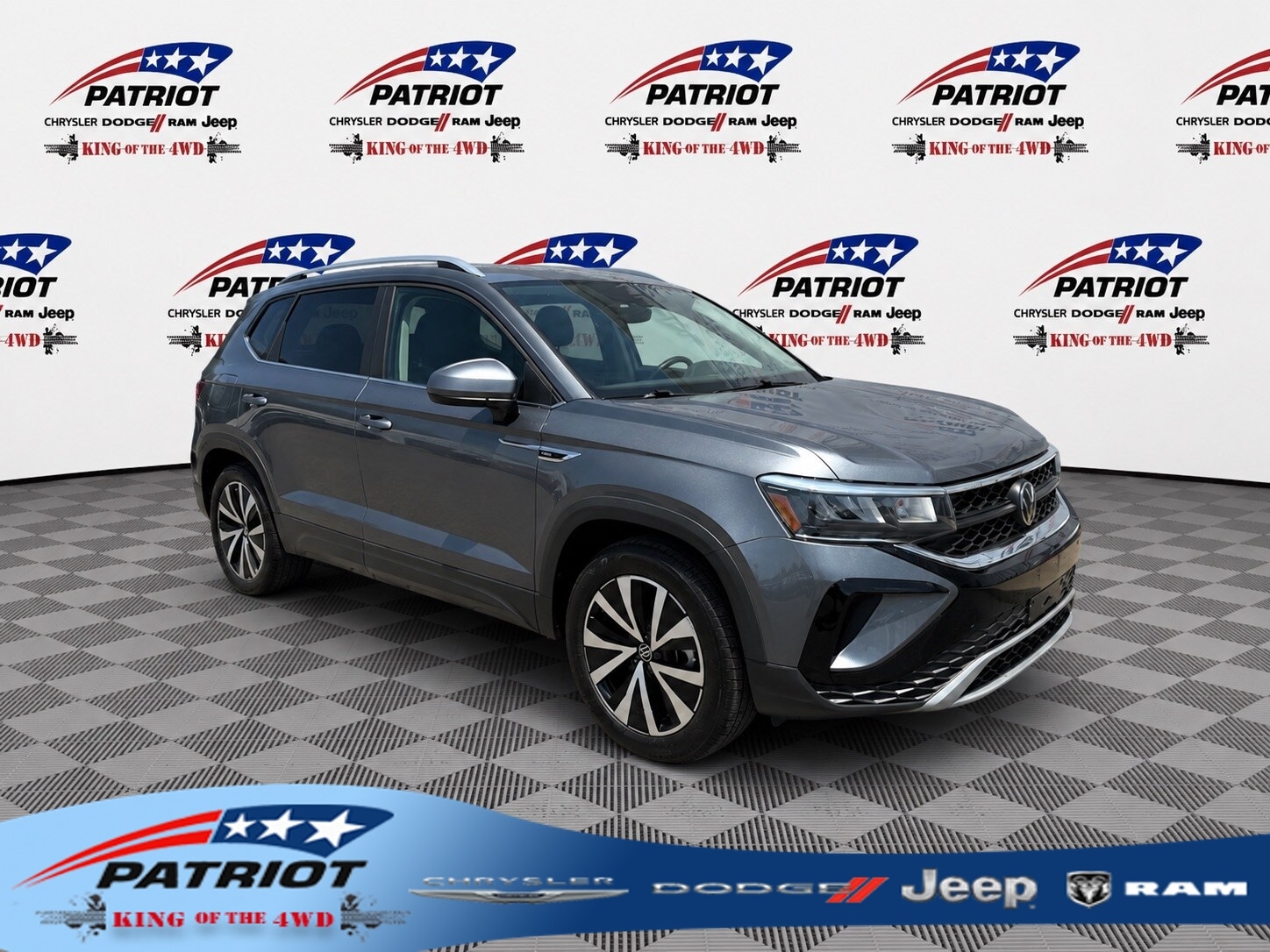 2022 Volkswagen Taos 1.5T SE 4Motion's photo