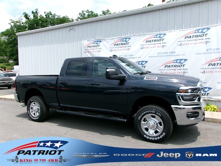 2026 Ram 2500 TRADESMAN CREW CAB 4X4 6'4 BOX Pickup