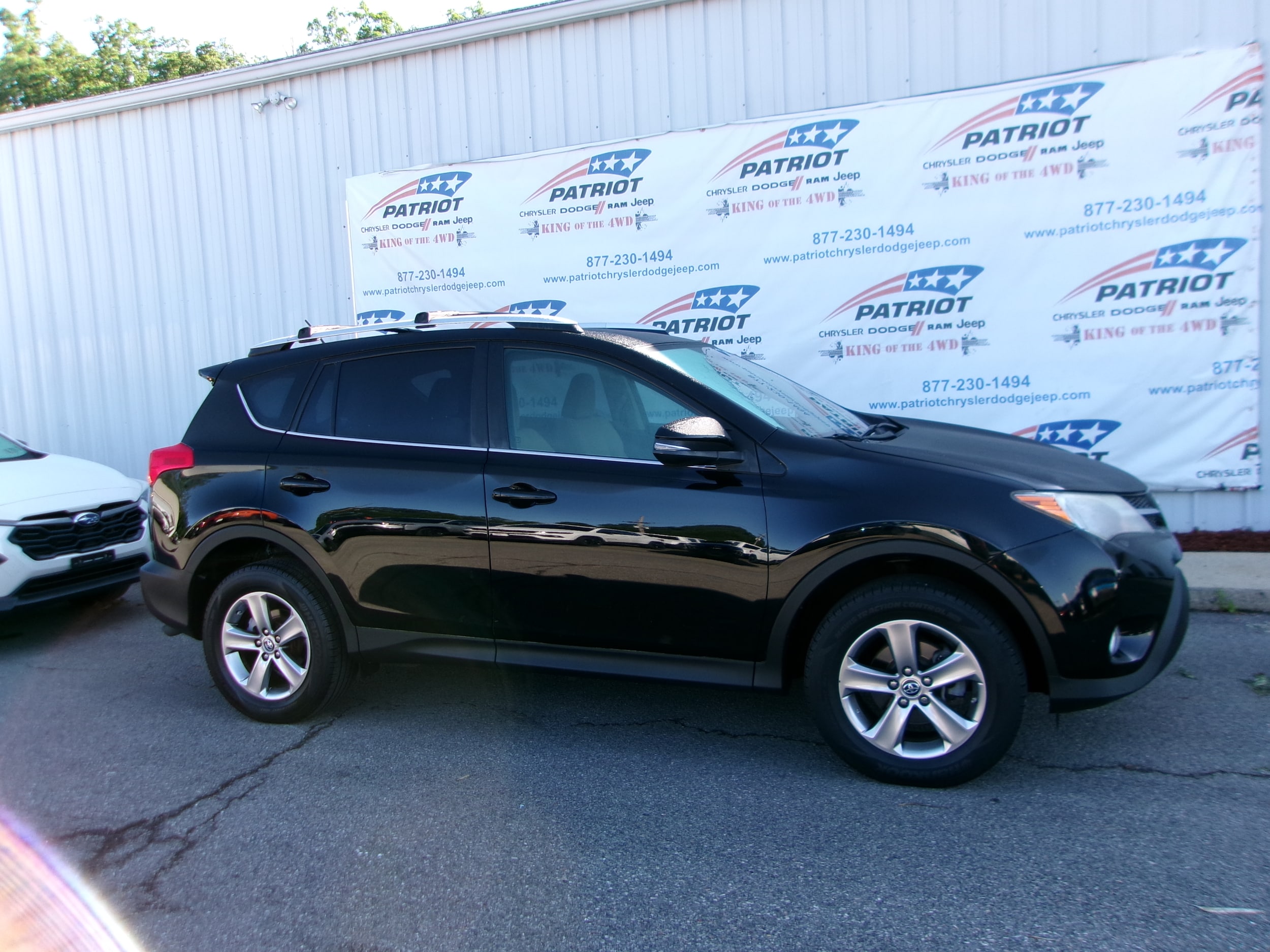 Used 2015 Toyota RAV4 XLE with VIN 2T3RFREV3FW389493 for sale in Oakland, MD