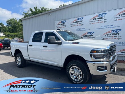2026 Ram 2500 TRADESMAN CREW CAB 4X4 6'4 BOX Pickup