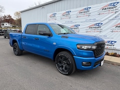 2026 Ram 1500 BIG HORN CREW CAB 4X4 5'7 BOX Pickup