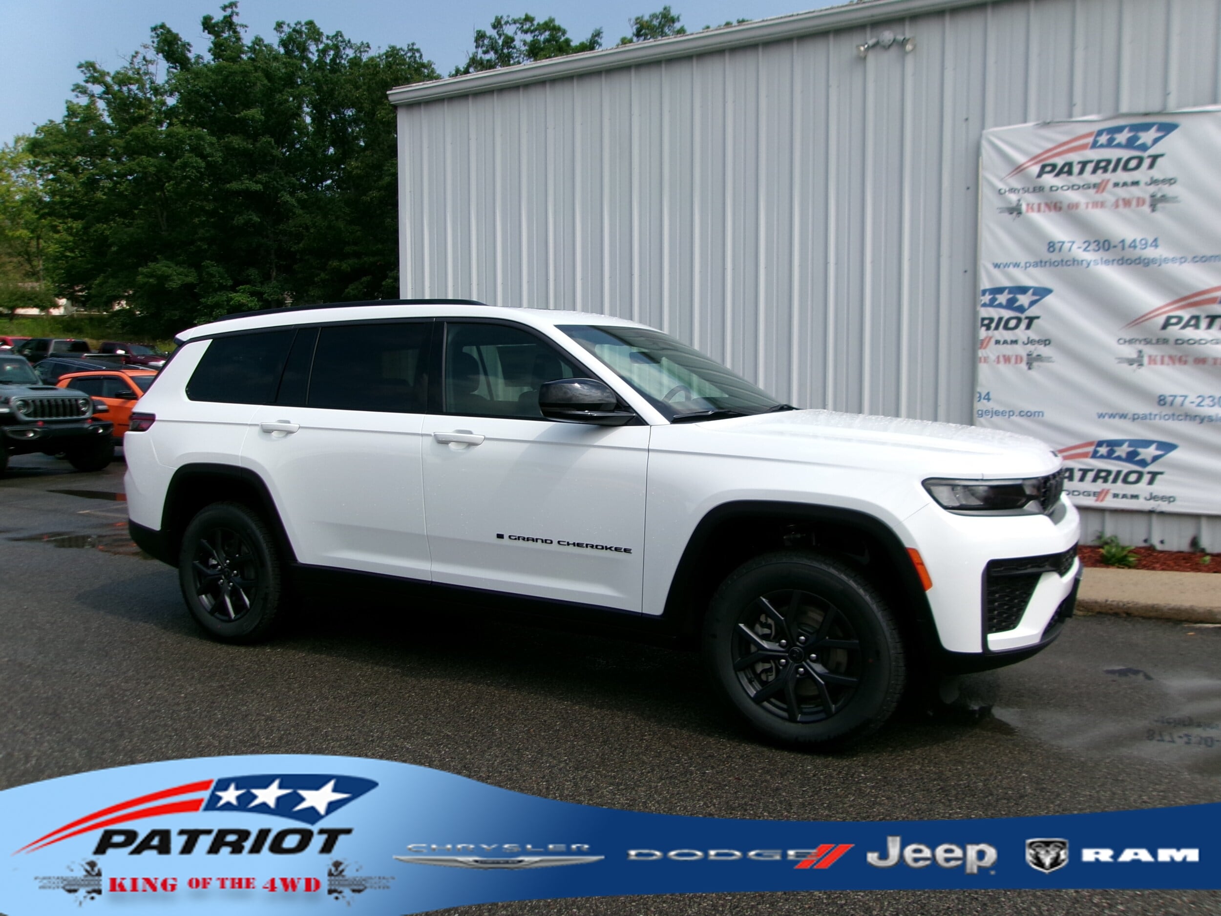 2027 Jeep Grand Cherokee L